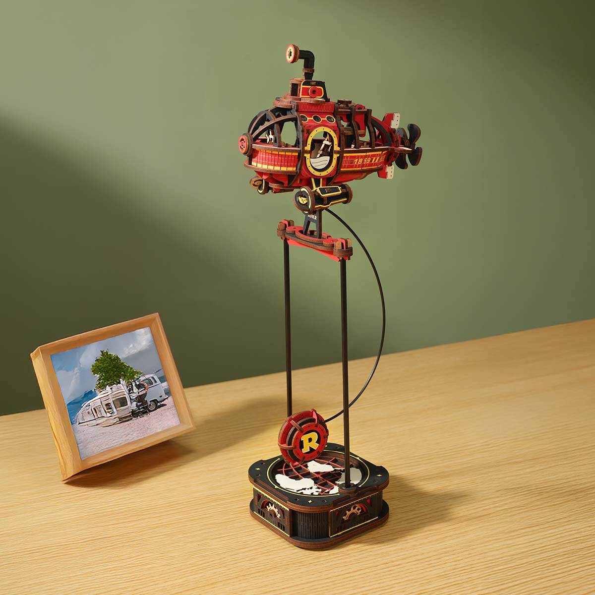 ROKR Deep Sea Adventurer Pendulum Balance Toy 3D Puzzle MCD04